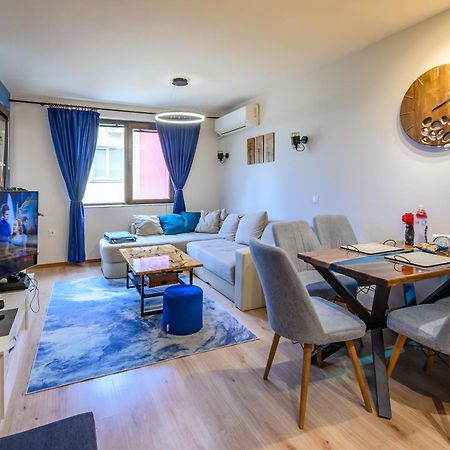 Top Center Retreat, Near Aubg Free Parking 布拉格埃夫格拉德 外观 照片