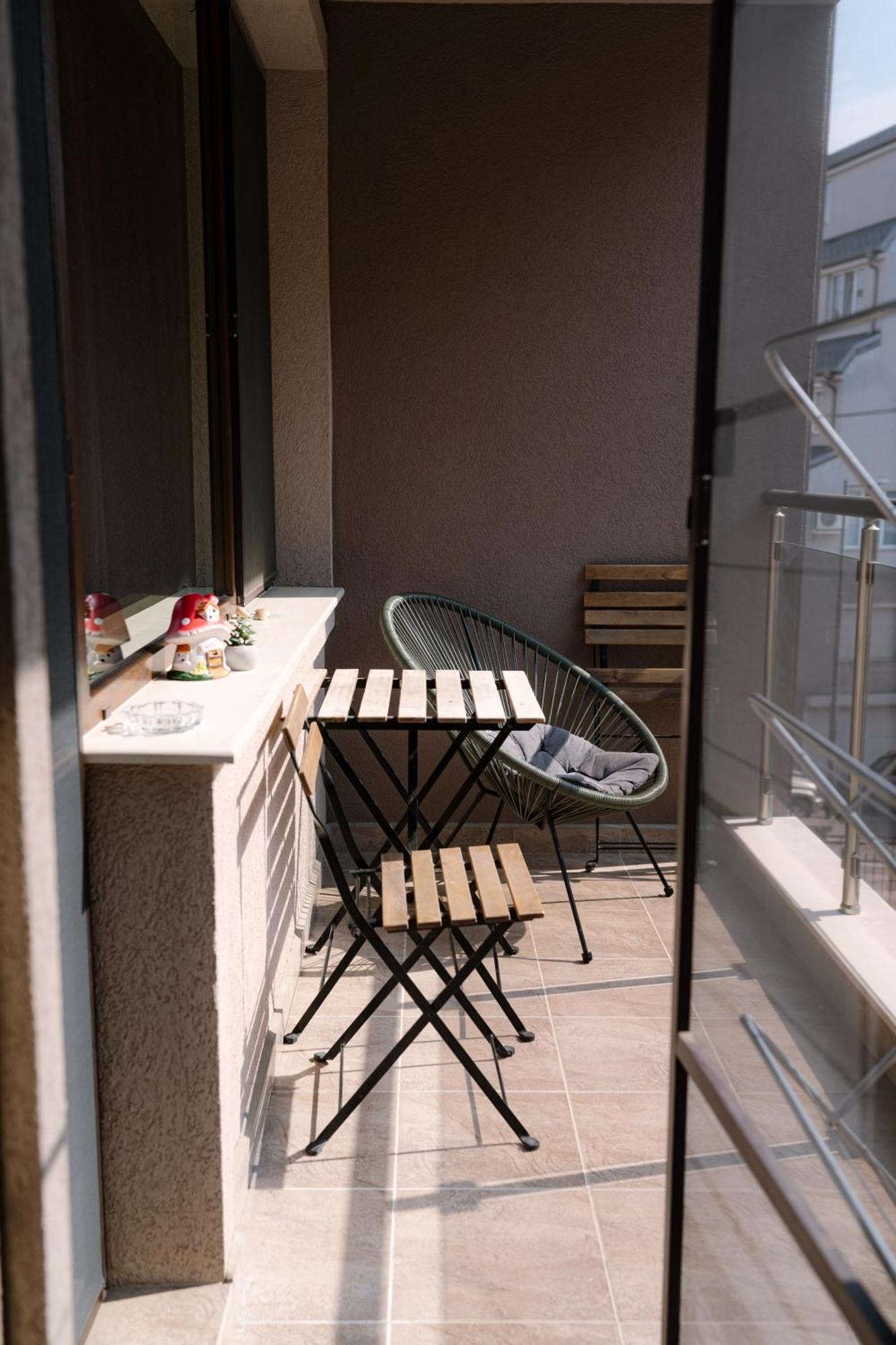 Top Center Retreat, Near Aubg Free Parking 布拉格埃夫格拉德 外观 照片