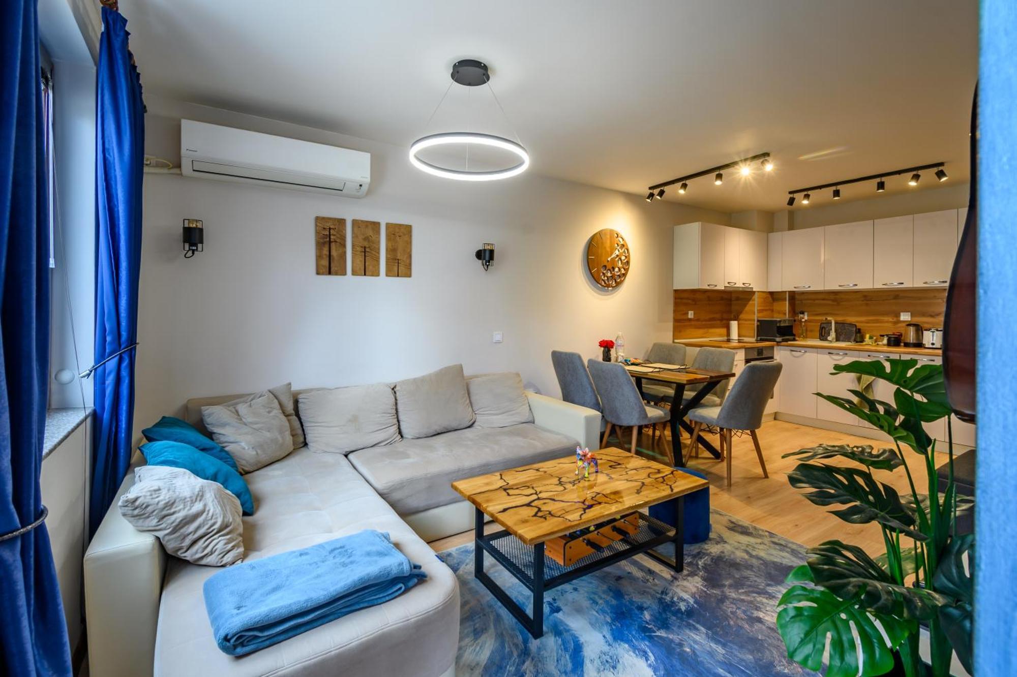 Top Center Retreat, Near Aubg Free Parking 布拉格埃夫格拉德 外观 照片
