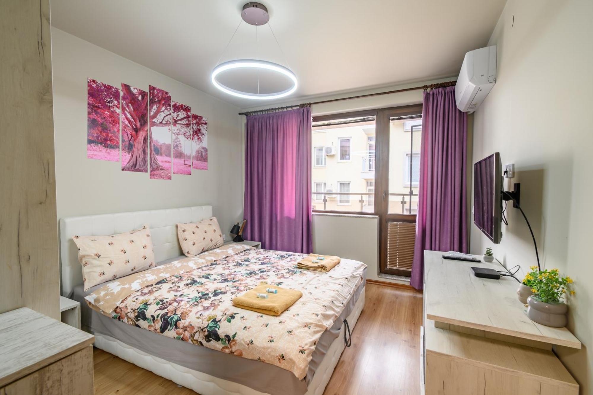 Top Center Retreat, Near Aubg Free Parking 布拉格埃夫格拉德 外观 照片